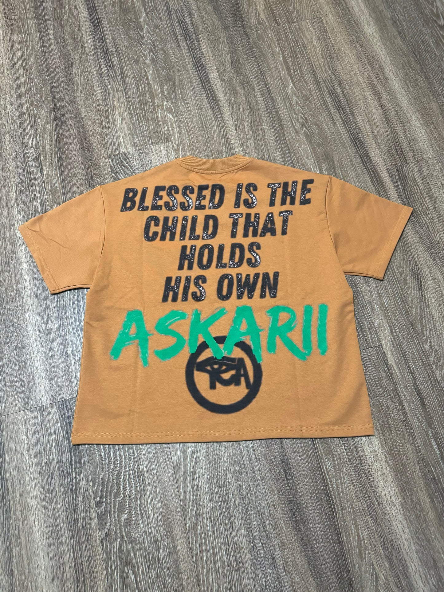 ASKARII "Young king" oversized graphic Tees