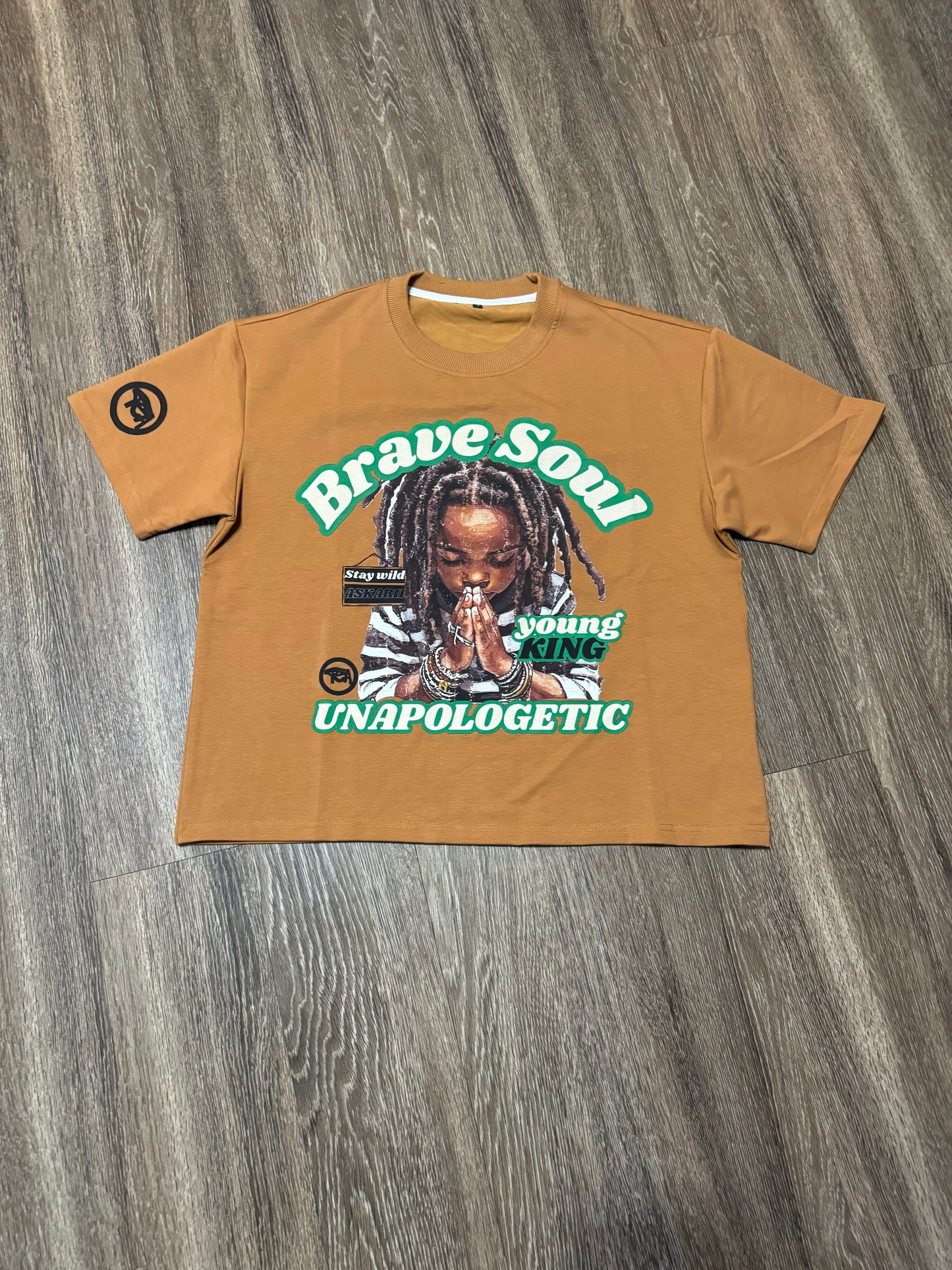 ASKARII "Young king" oversized graphic Tees